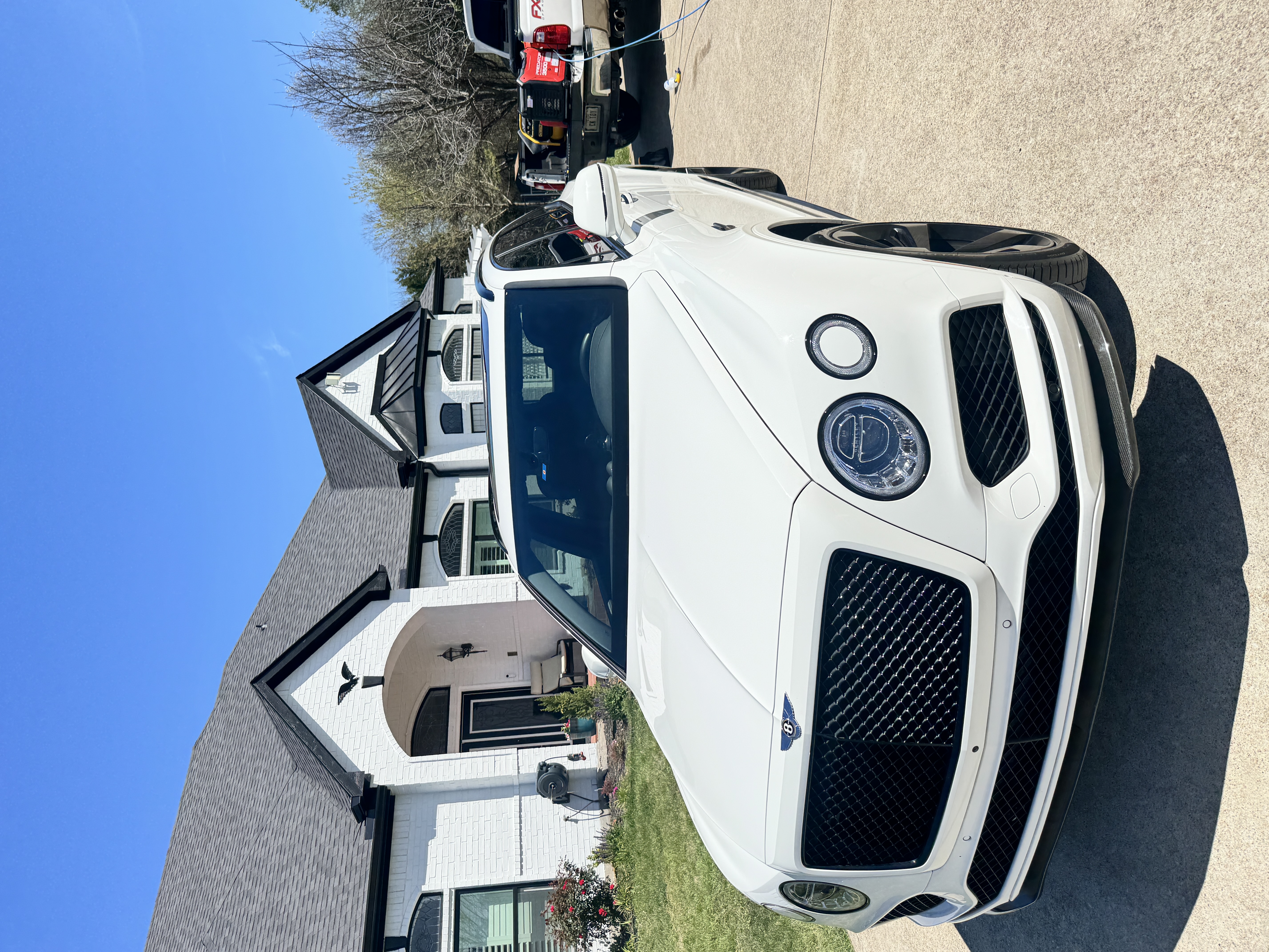 Ceramic coating hydrophobic water beading — CK Mobile Detailing DFW